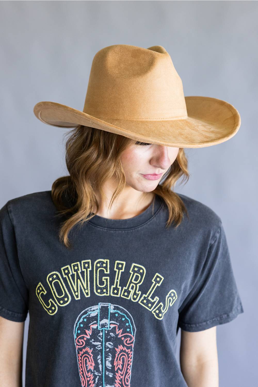 Suede Cowboy Hat in Camel