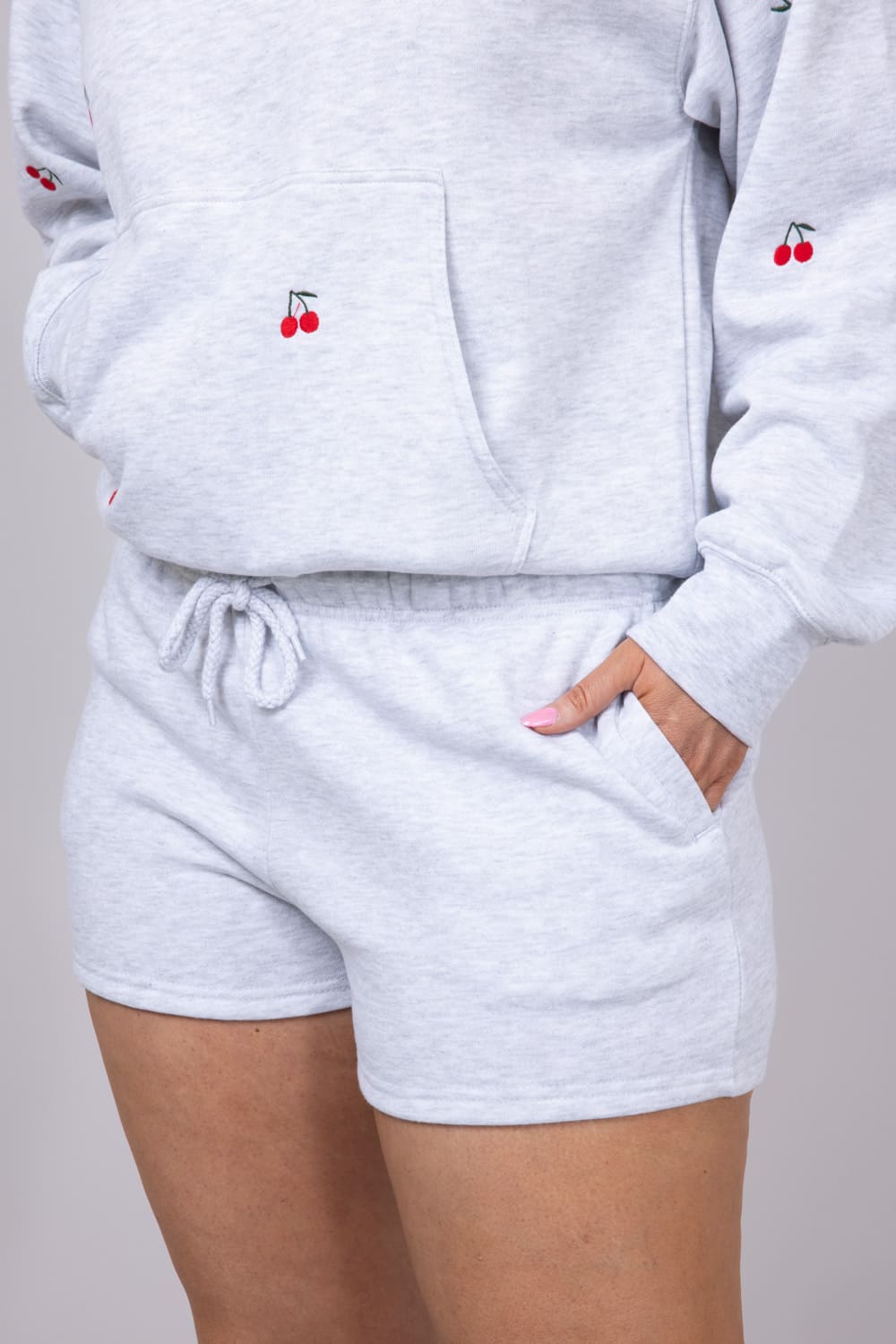 1897 Active Basic Fleece Shorts for Women in Ice Grey