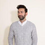 1897 Original V-Neck Cable Knit Sweater for Men in Grey