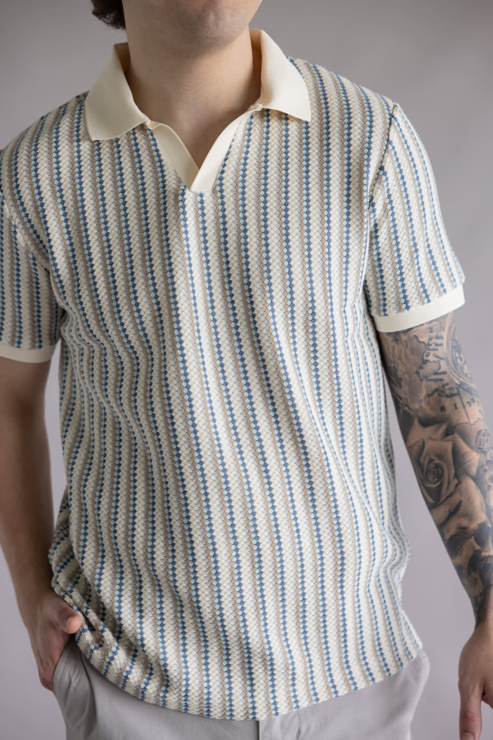 Denim & Flower Striped Crotchet Knit Sweater Polo for Men in Blue