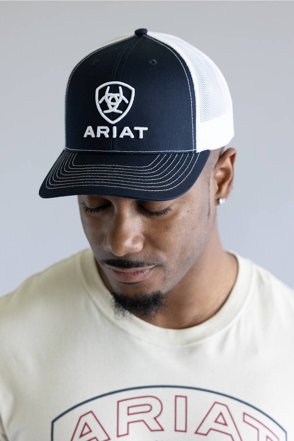 Ariat Embroidered Logo Cap for Men in Navy