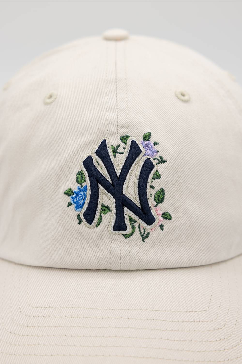 '47 New York Yankees Bryony Clean Up Hat in Bone