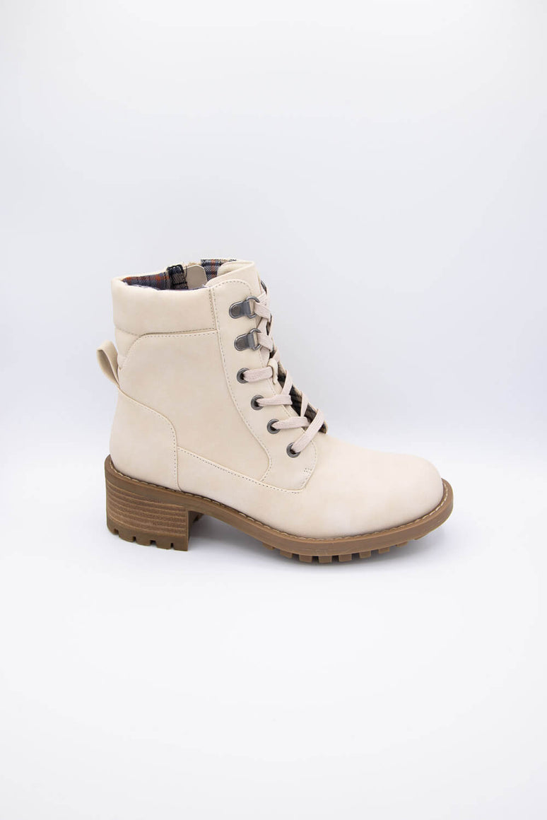 B52 by Bullboxer Lace Up Lug Booties for Women in Light Beige | 199501 ...