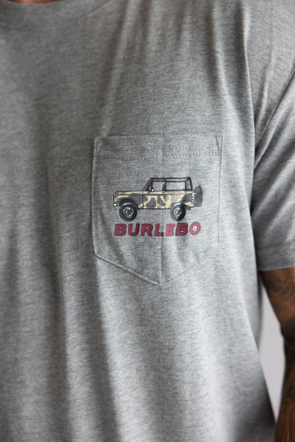 Burlebo Off Road Bronco T-Shirt for Men in Dark Heather Grey 