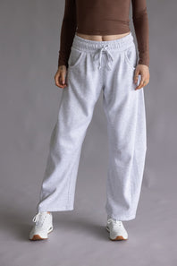 Baggy Barrel Fleece Sweatpants for Women in Ice Grey