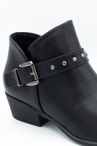 Berness Kashvi Buckle Booties for Women in Black