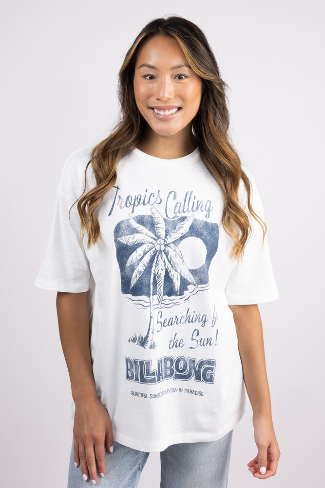 Billabong This Sun Time Oversized Graphic T-Shirt for Women in Salt Crystal