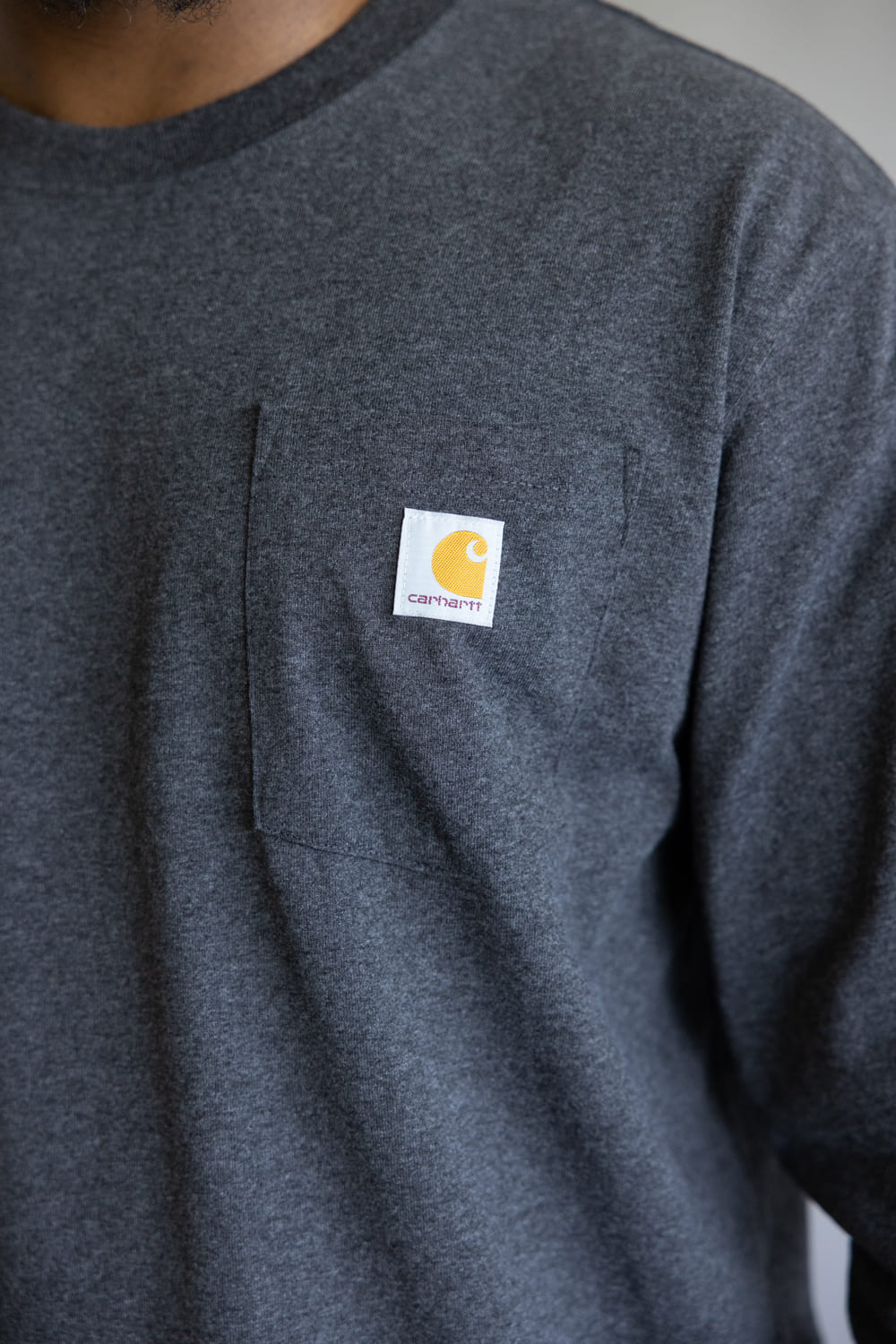 002-CARHARTT-DEER-POCKET-GRAPHIC-TEE-IN-CARBON-GREY-107041-CRH