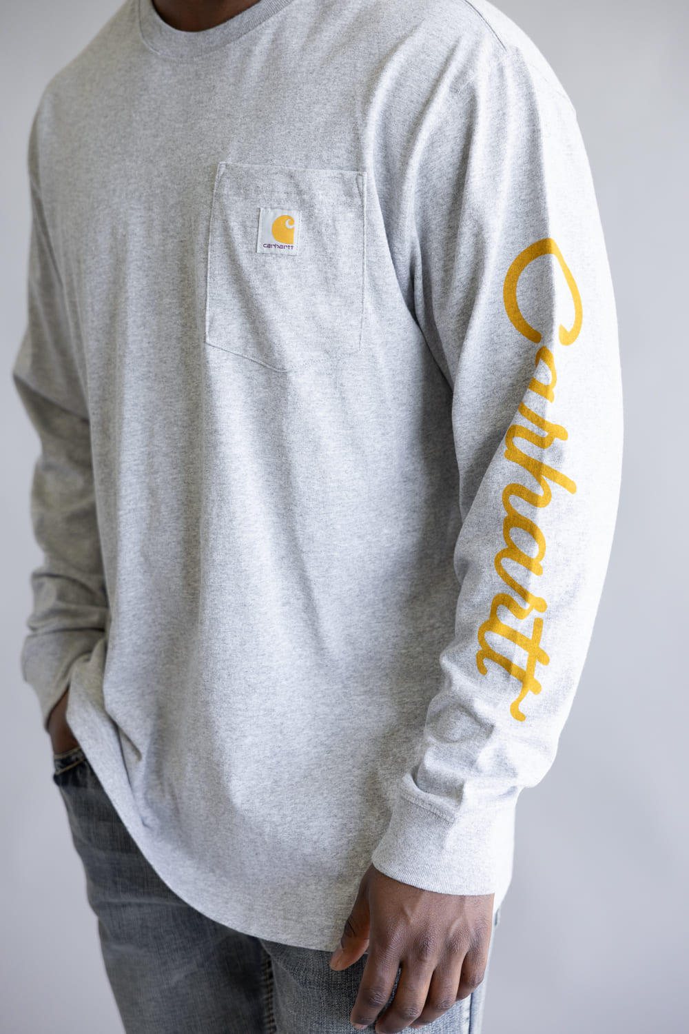 Carhartt Heavyweight Pocket Dog T-Shirt for Men in Gray