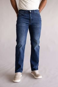 Weatherproof Vintage Straight Jeans for Men in Earth Stone