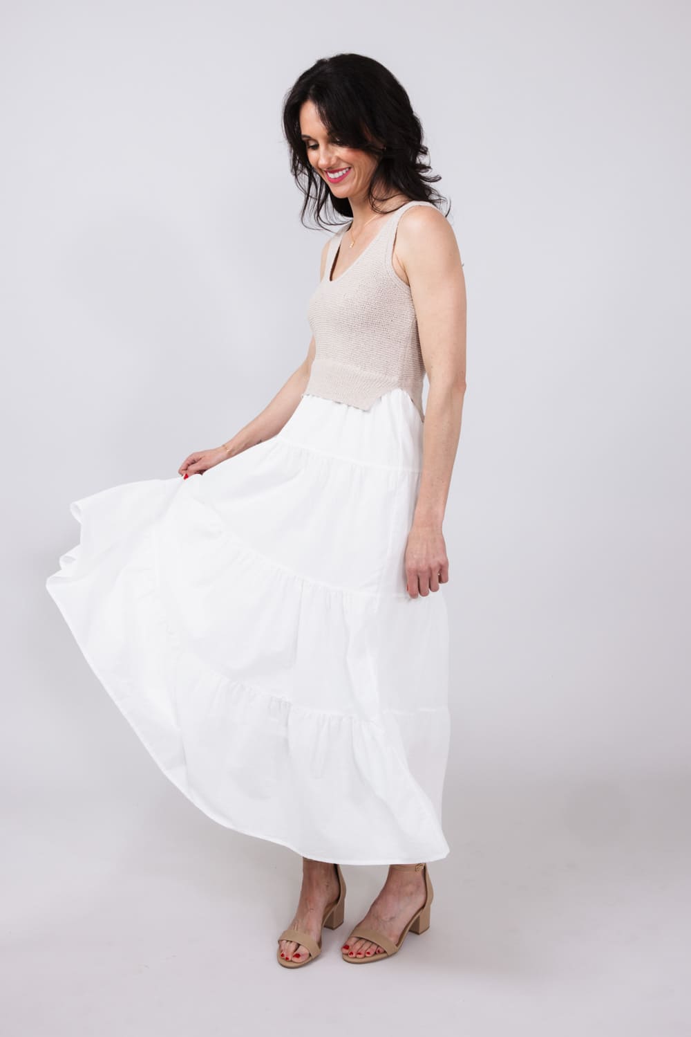fitted lace wedding dress Kendrick White Sequin Knit Long Sleeve Maxi Dress main image 1