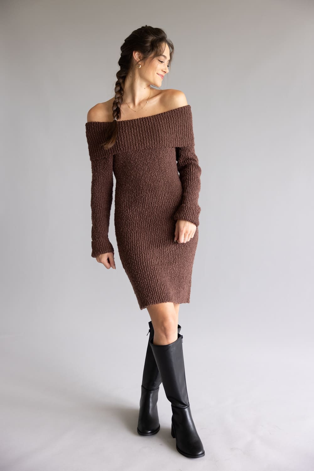 Illa Illa Off The Shoulder Knit Sweater Dress for Women in Brown
