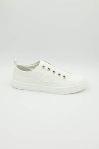 Blowfish Malibu Hangout Slip On Sneakers for Women in White | J8827F3-WHITE