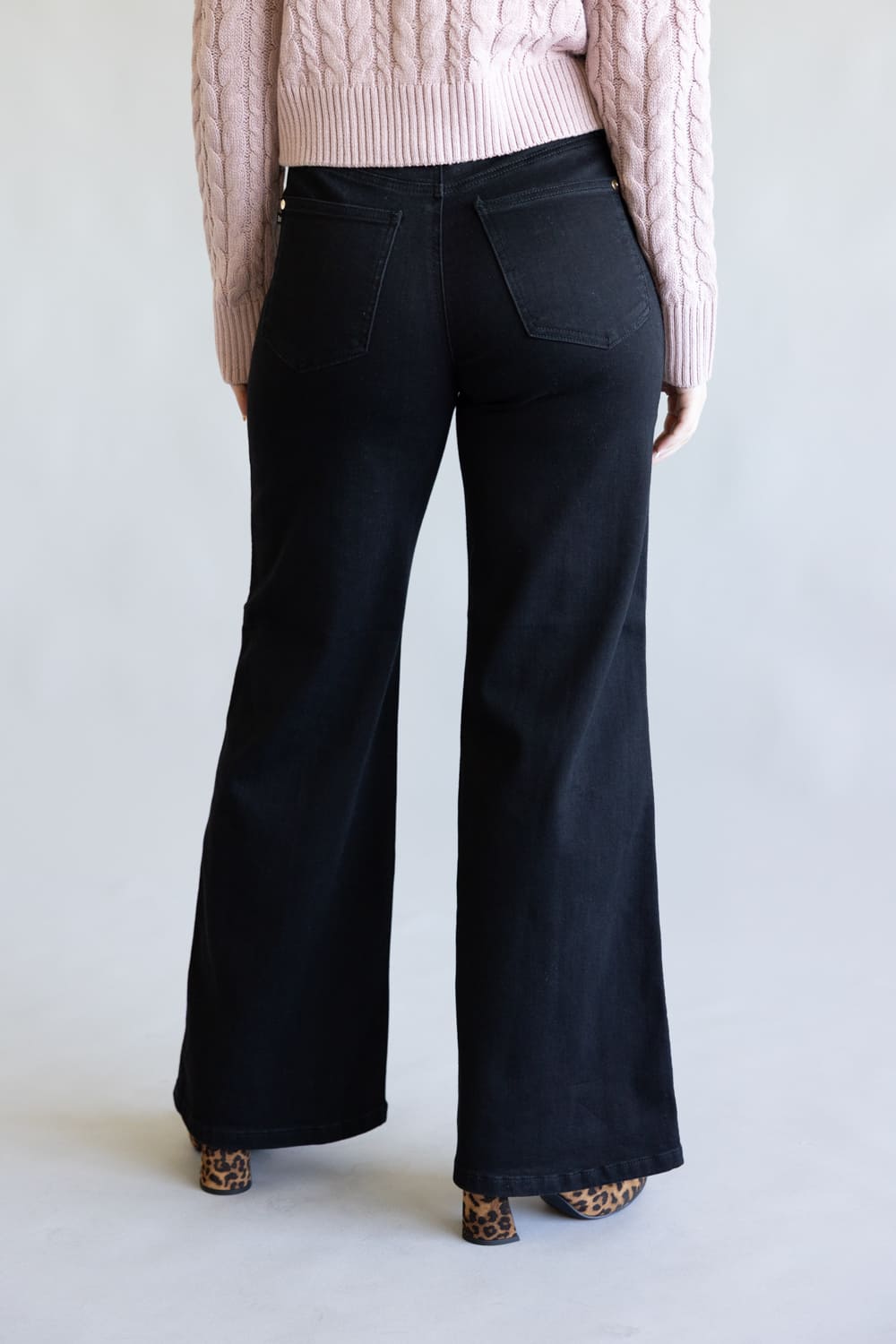 Judy Blue High-Rise Retro Wide Leg Jeans for Women in Black 