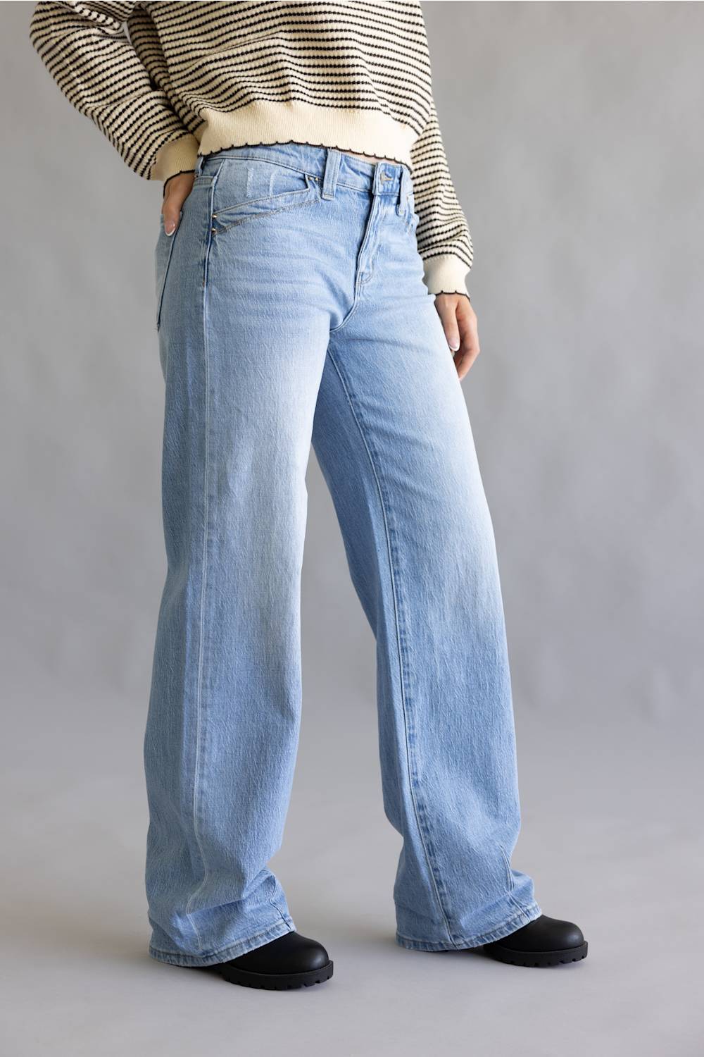 KanCan Nina 90’s Low Rise Loose Baggy Jeans for Women