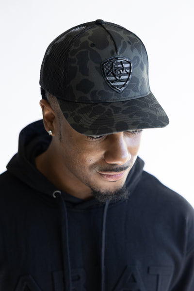 Ariat Embroidery Shield Snapback Hat for Men in Black