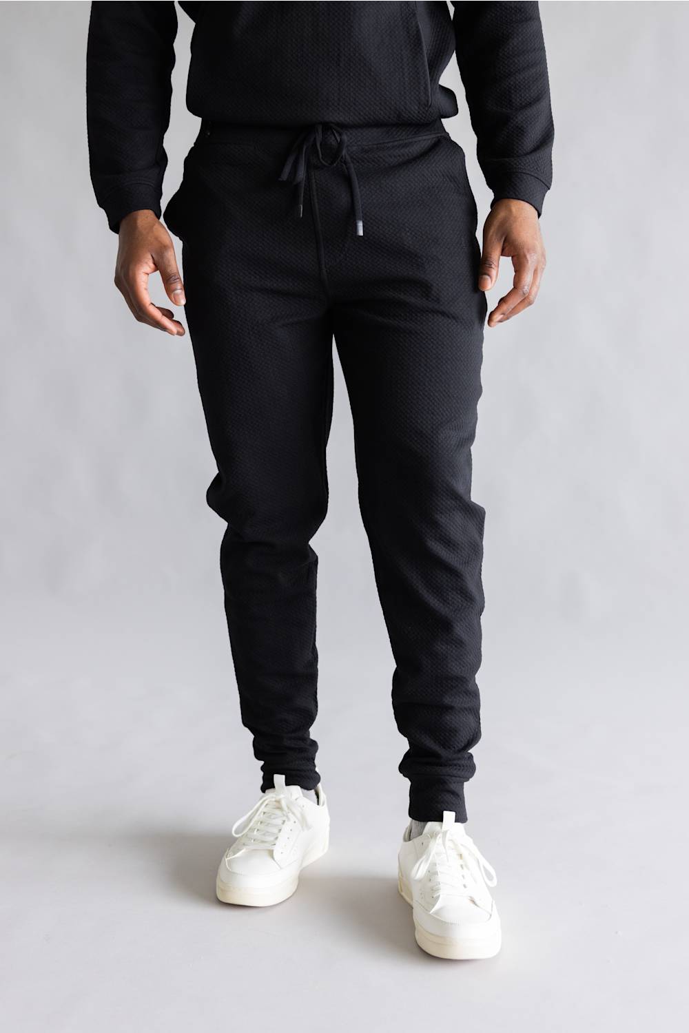 1897 Active Diamond Stretch Joggers in Black