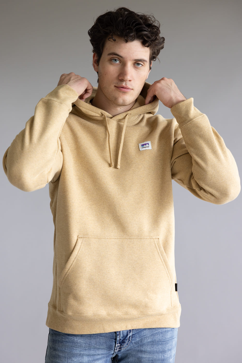 Patagonia Men’s Sticker Uprisal Hoodie in Talon Gold