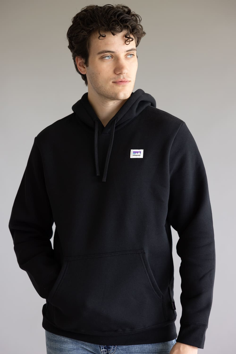 Patagonia Men’s Sticker Uprisal Hoodie in Black 