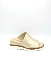 Pierre Dumas Expand Wedge for Women in Gold