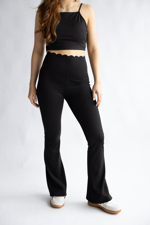 Simply Southern Scalloped Flare Leggings for Women in Black