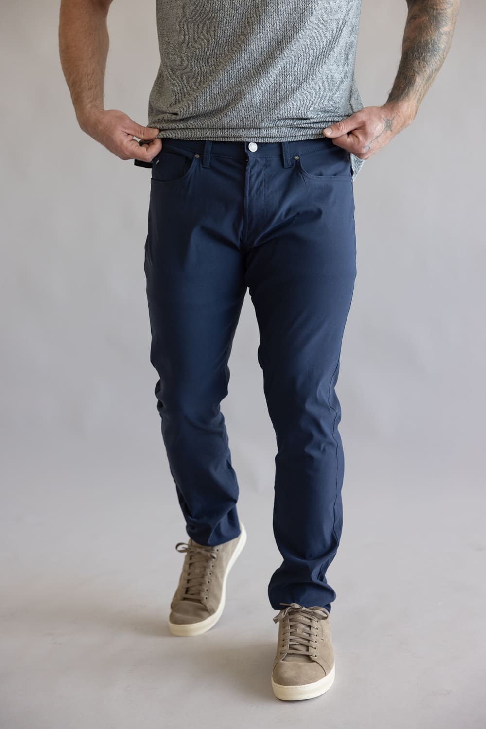 Tailor Vintage Slim Fit Performance 5-Pocket Pants for Men in Navy