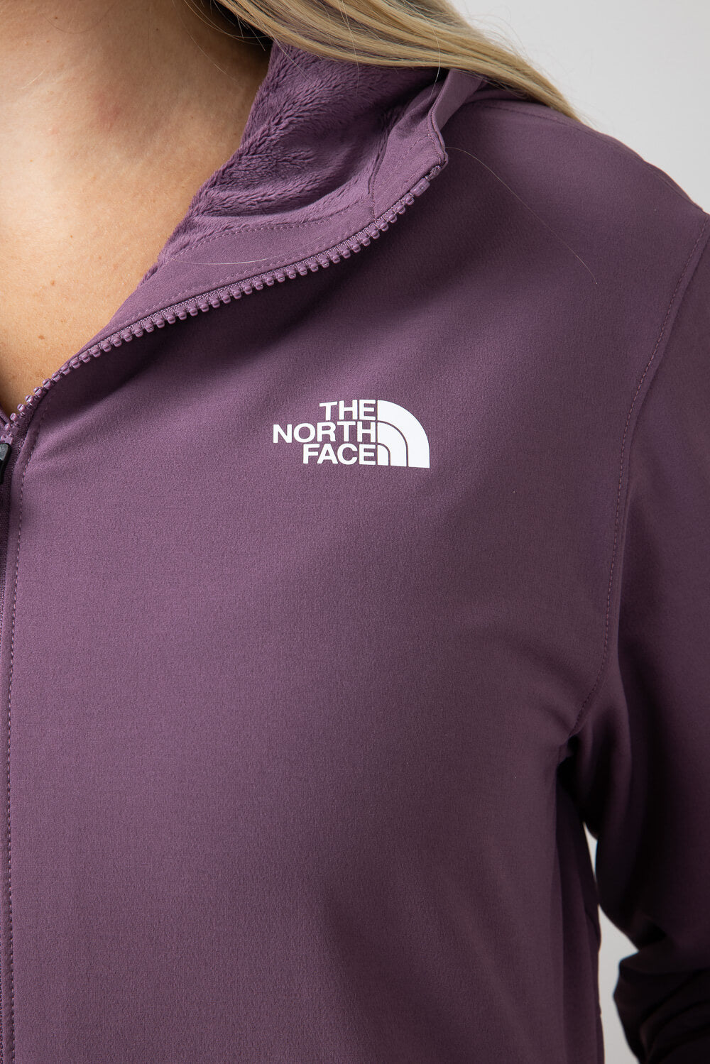The North Face Shelbe Raschel Hoodie Jacket for Women in Midnight Mauve