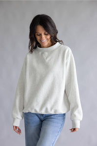 Things Between Mock Neck Fleece Pullover for Women in Heather White