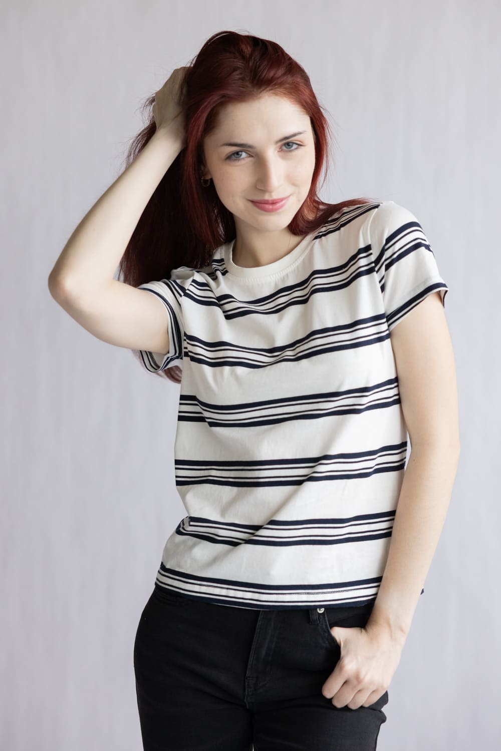 Thread & Supply Natalie Tee for Women in Ivory Navy