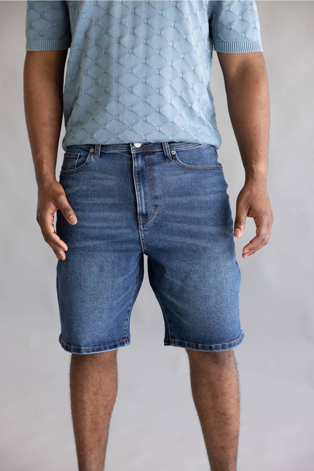 Truth + Triumph 10” Dark Wash Denim Shorts for Men