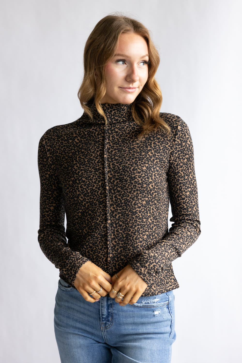 Fitted Knit Top for Women in Leopard