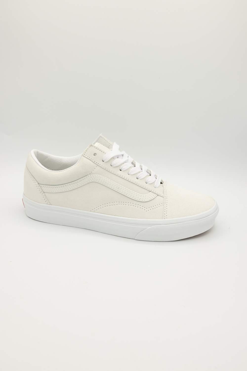 Vans Old Skool Suede Sneakers for Men in Blanc de Blanc White | VN000D9YJVY1