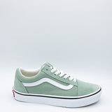 Vans Old Skool Sneakers in Green