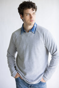Weatherproof Ribbed Raglan Sweater for Men in Heather Grey