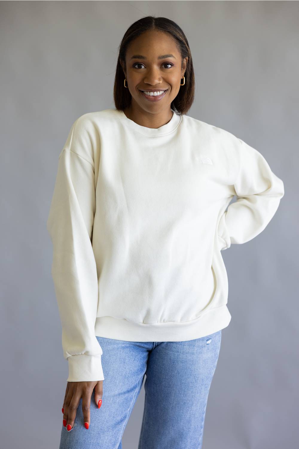 The North Face Oversized Simple Dome Fleece Sweatshirt for Women in White Dune