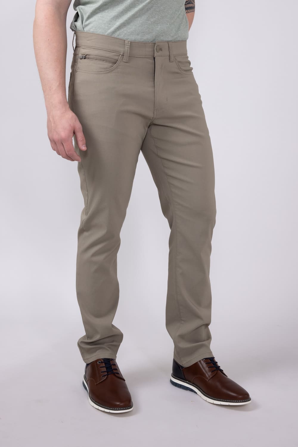 パンツ LIGHT CREPES PANTS PINCES Crepe Tapered Pull-On Pant in Trousers | Vince