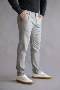 Weatherproof Vintage Leader Chino Pants for Men in Griffin