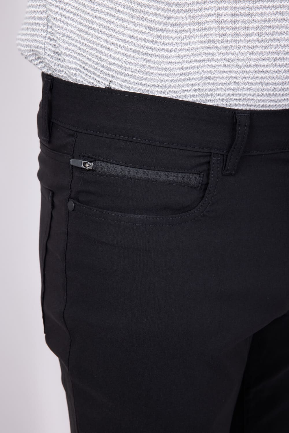 Weatherproof Vintage Momentum 5 Pocket Pants for Men in Black