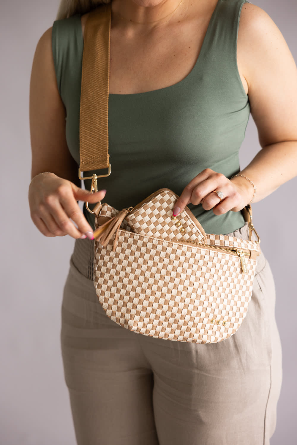 Weave Checkered Bag for Women in Tan
