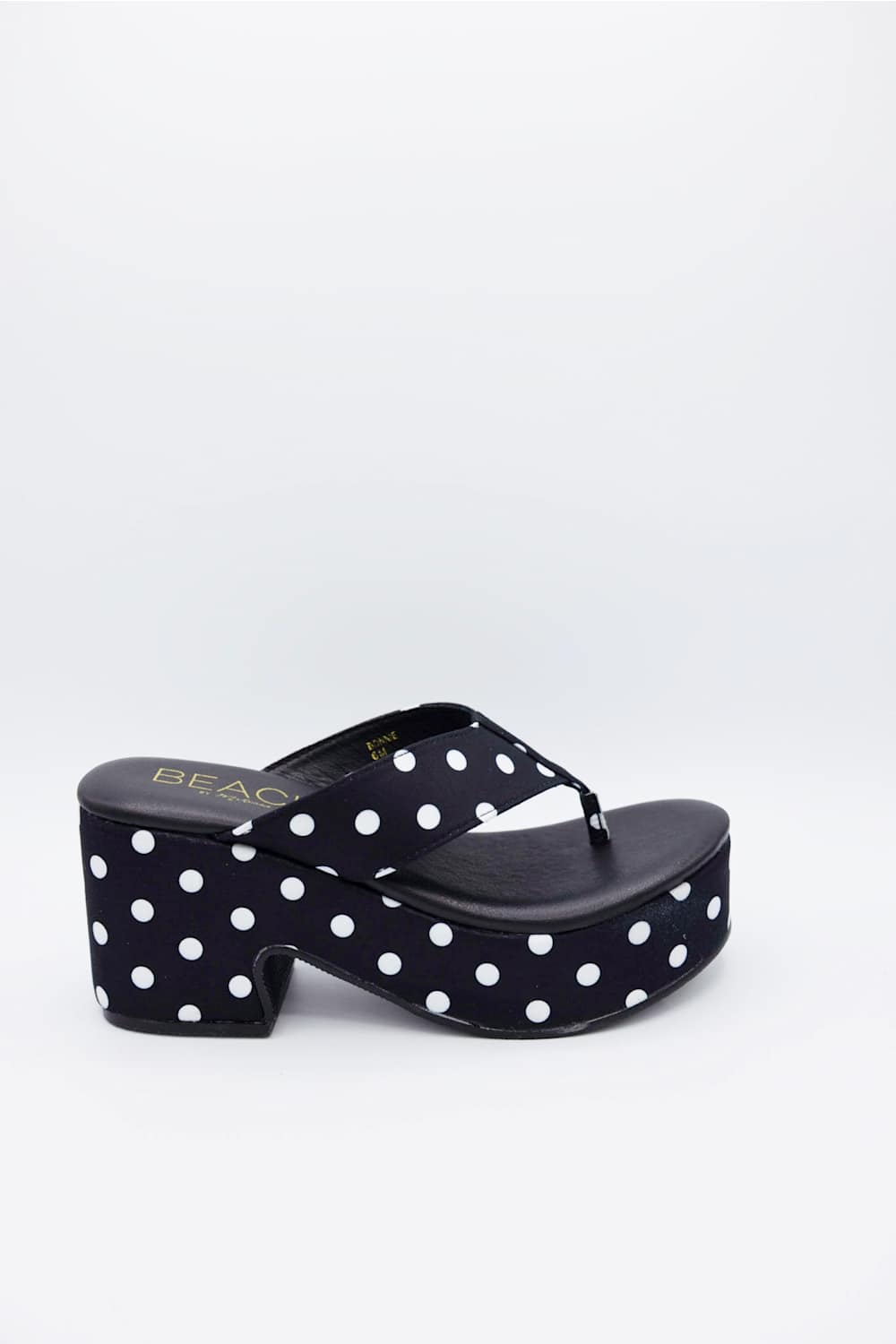 Beach by Matisse Bonnie Platform Sandals for Women in Black/White