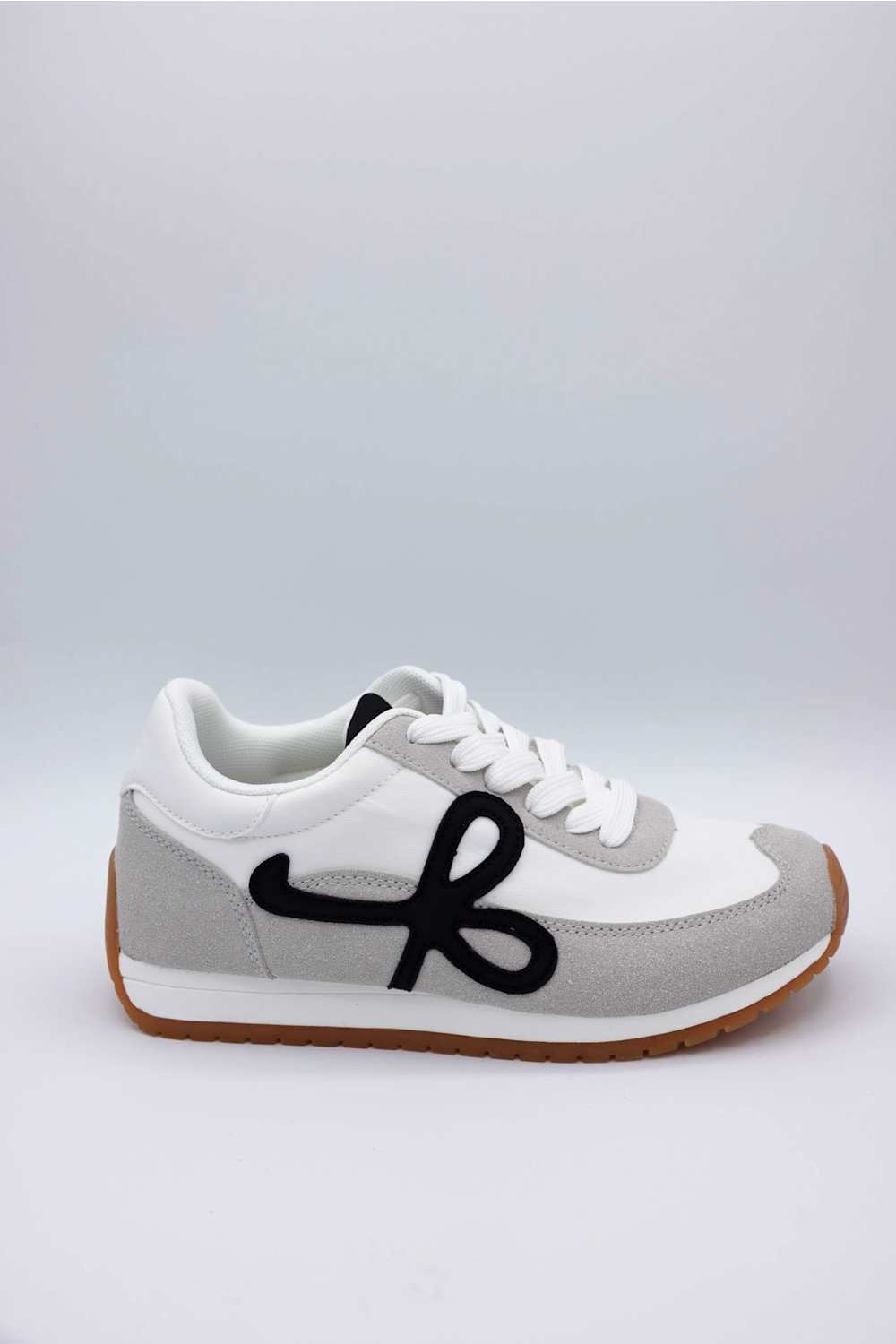 berness-sneaker-simone