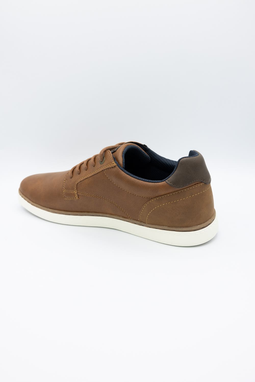 B52 by Bullboxer Renegade Sneakers for Men in Cognac Brown