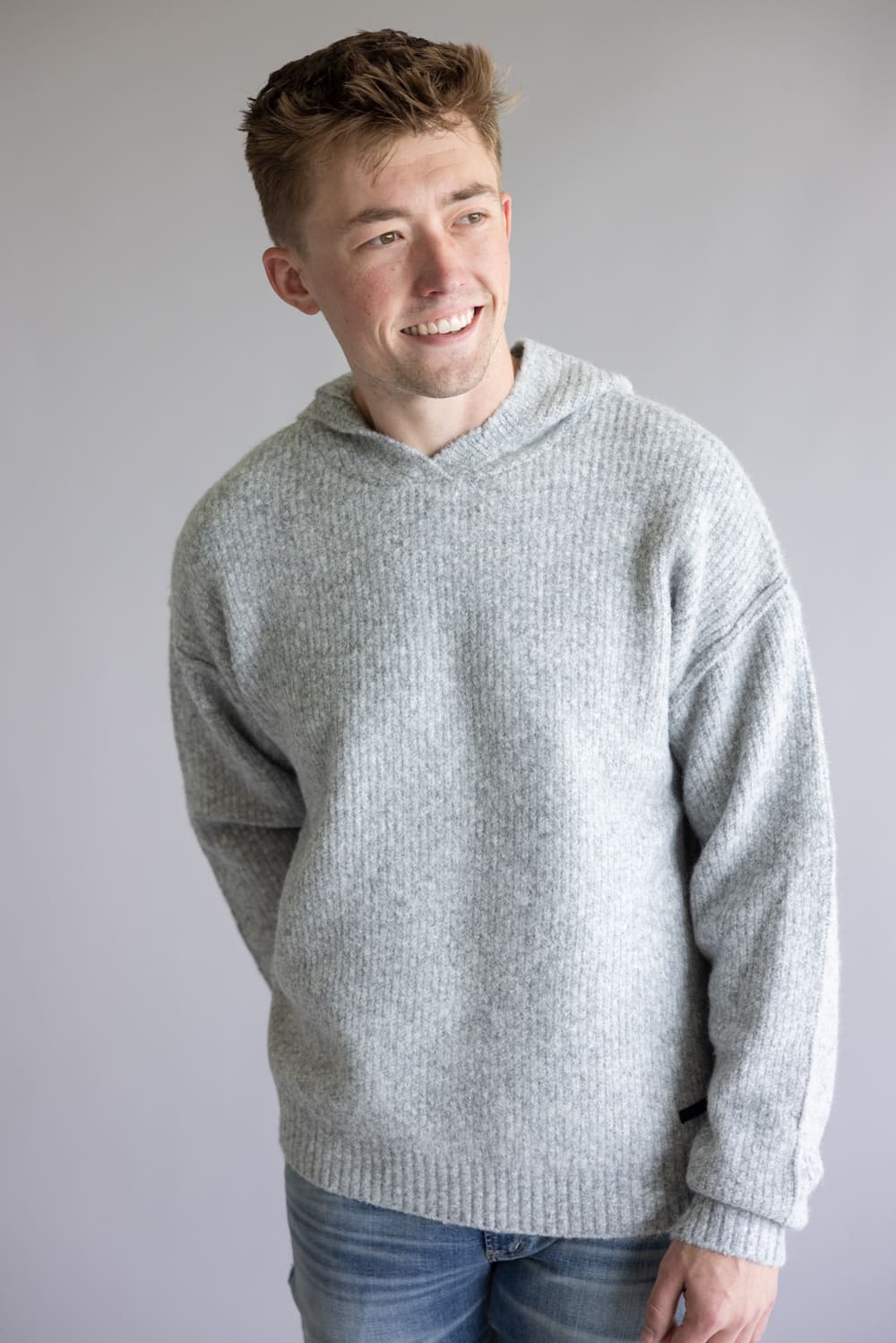 Avery Hooded Sweater for Men in Heather Gray