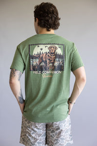 Burlebo Duck Dog Stamp T-Shirt for Men in Heather Olive