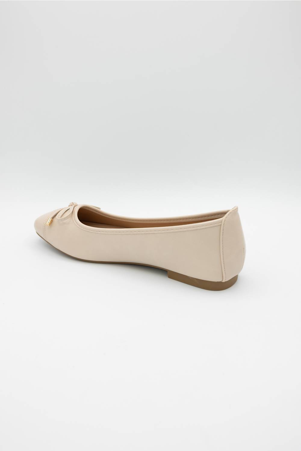 Berness Olesia Ballet Flats for Women in Beige