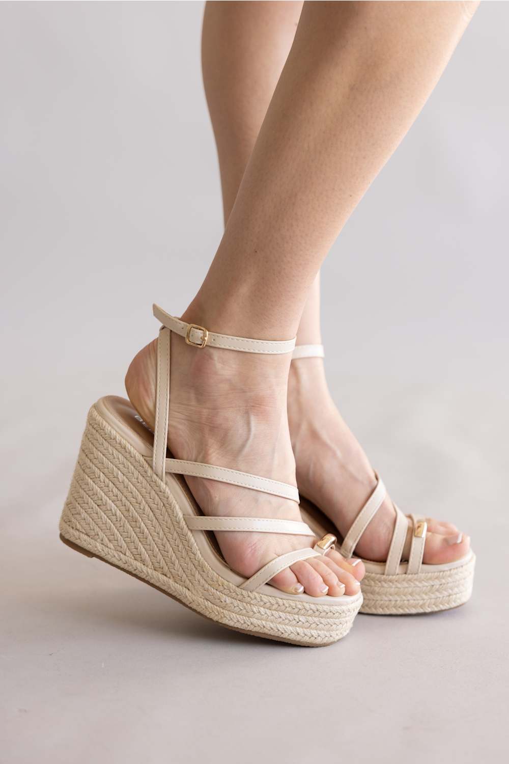 Berness Ralphine Toe Ring Espadrille Wedges for Women in Beige
