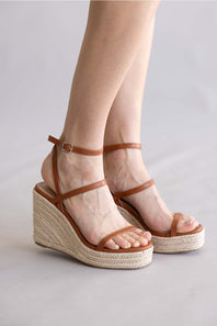 Berness Rosie Espadrille Wedges Camel