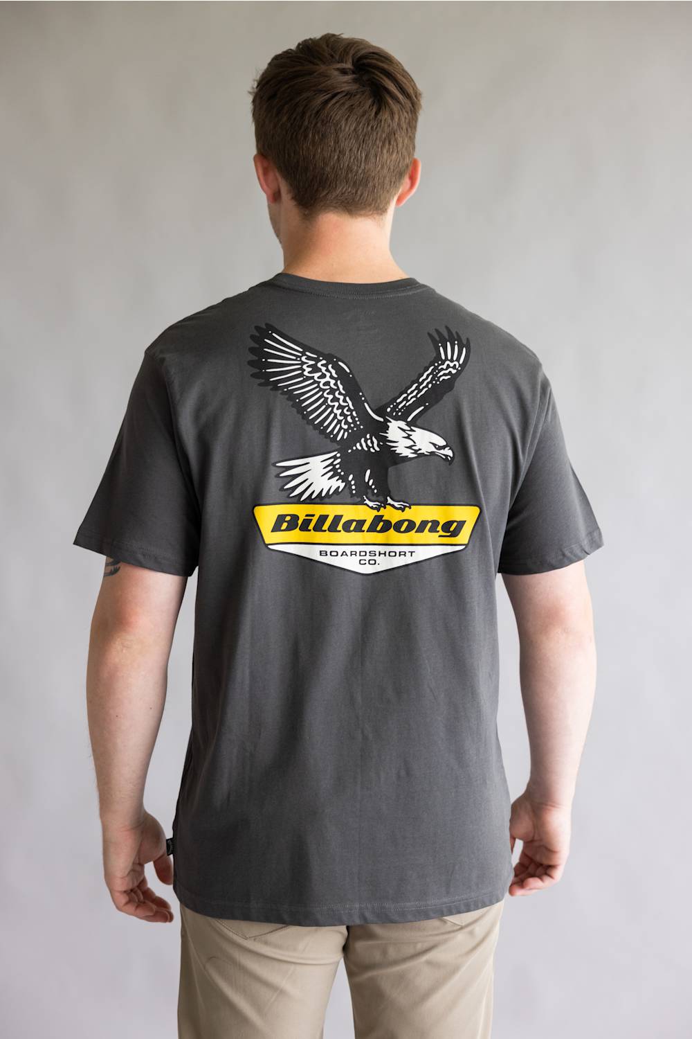 Billabong Snatch Premium T-Shirt for Men in Raven