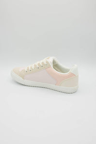 Rocket Dog Cheery Low Sneakers for Women in Pale Blush