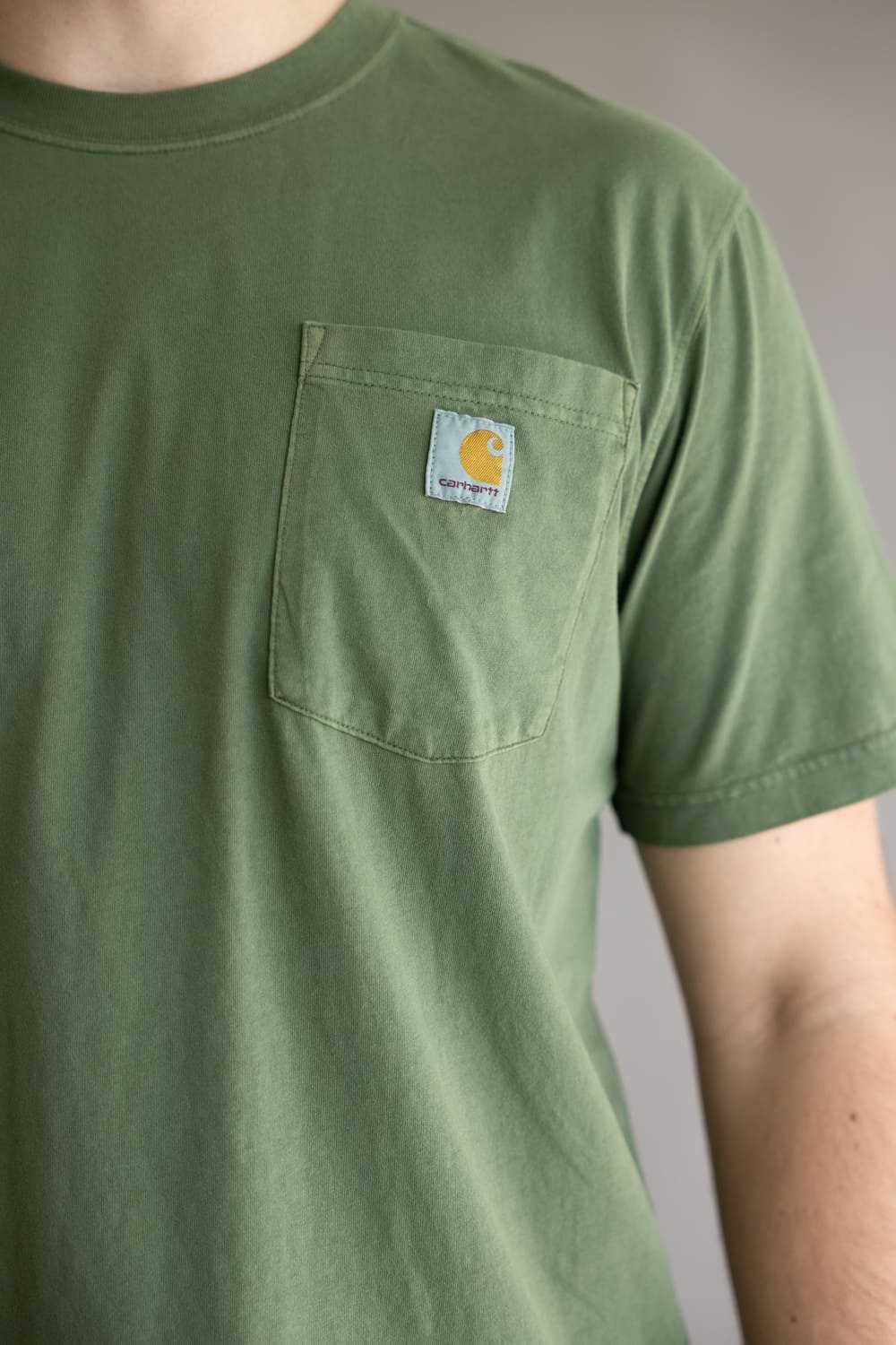 Carhartt Garment Dye Pocket T-Shirt for Men in Oakleaf